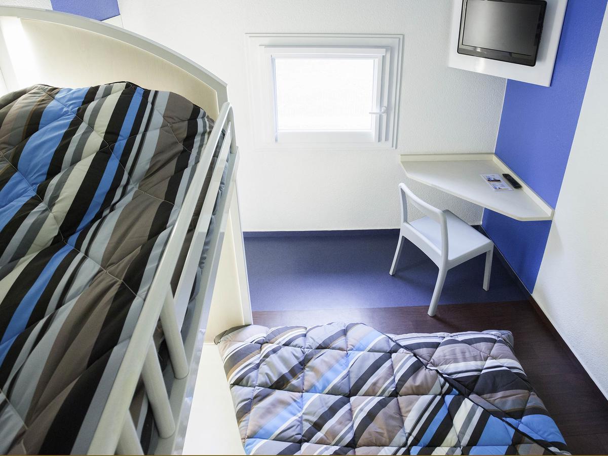 Hotel F1 Angers Ouest - Бокузе Экстерьер фото
